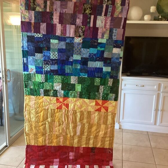 NWT. Beautiful Hand Crafted Rainbow Quilt - Picture 2 of 10